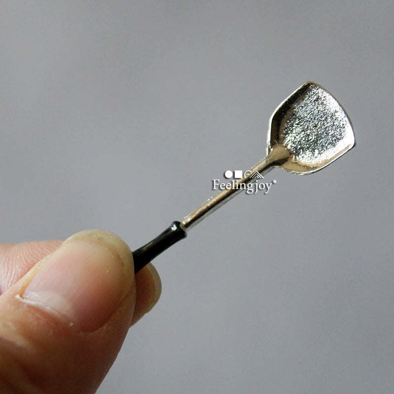 Accessoires miniatures pour maison de poupée, échelle 1:12, réservoir d'essence, meubles miniatures