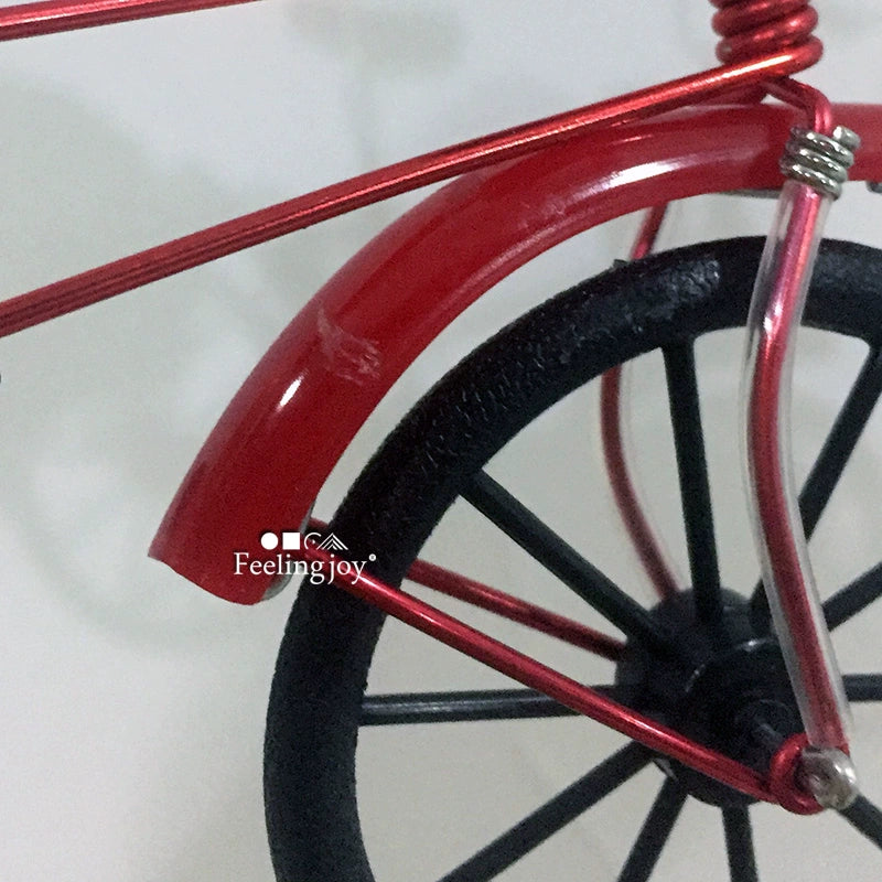 1:12 Scale Miniature Dollhouse Furniture Metal Bicycle Prop Miniature Accessory