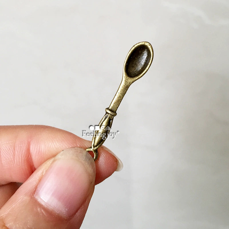 Accessoires miniatures pour poupées BJD à l'échelle 1:6 et 1:12 : ensemble de couverts en bronze, couteau, fourchette, cuillère, bâtonnet mélangeur