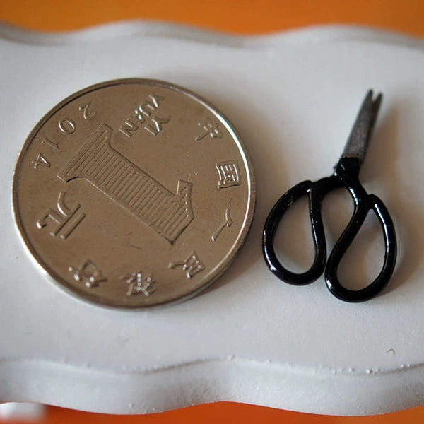 Tijeras para casa de muñecas en miniatura a escala 1:12 con hojas funcionales para accesorios de muñecas BJD