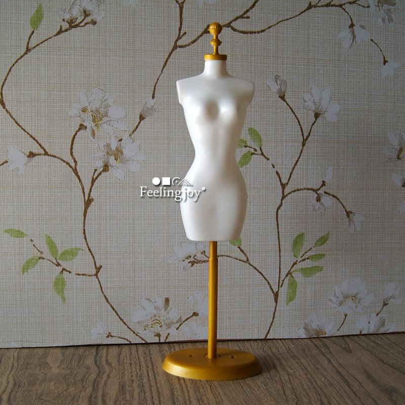 Accessoires de poupée BJD échelle 1:6, meubles miniatures, modèle en plastique, cintre