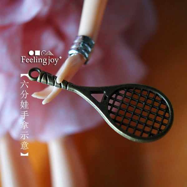 Raquette de tennis miniature en métal à l'échelle 1:6 pour poupées et figurines