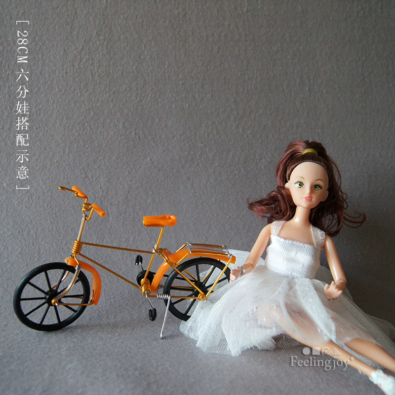 1:12 Scale Miniature Dollhouse Furniture Metal Bicycle Prop Miniature Accessory
