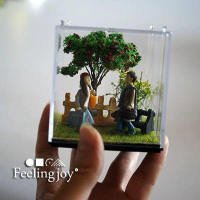 Boîte de présentation miniature Love Story à l'échelle 1:12, cadeau de Noël ou d'anniversaire, paysage miniature à faire soi-même, scène de maison de poupée