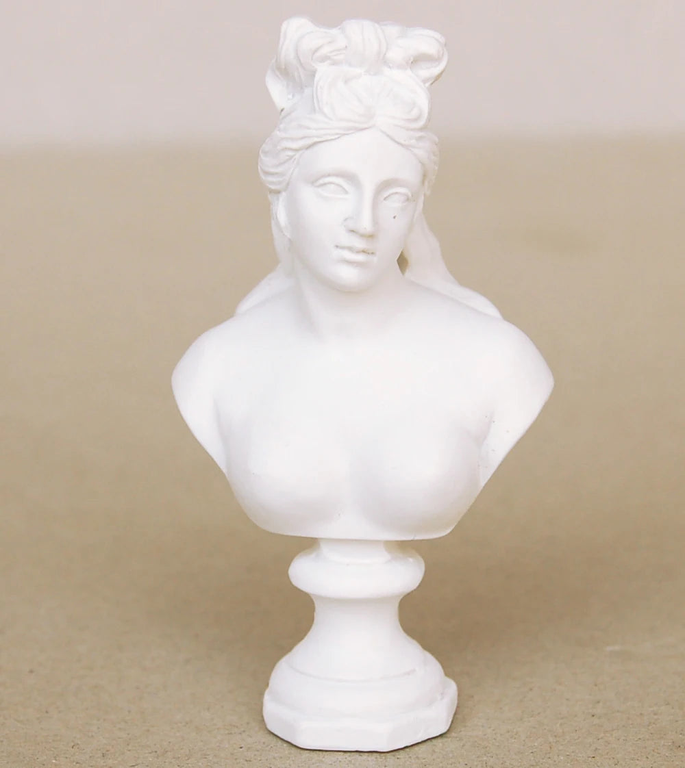 1:12 Scale Resin Sculpture Miniature Dollhouse Accessories For Garden And Living Room Famous Statue