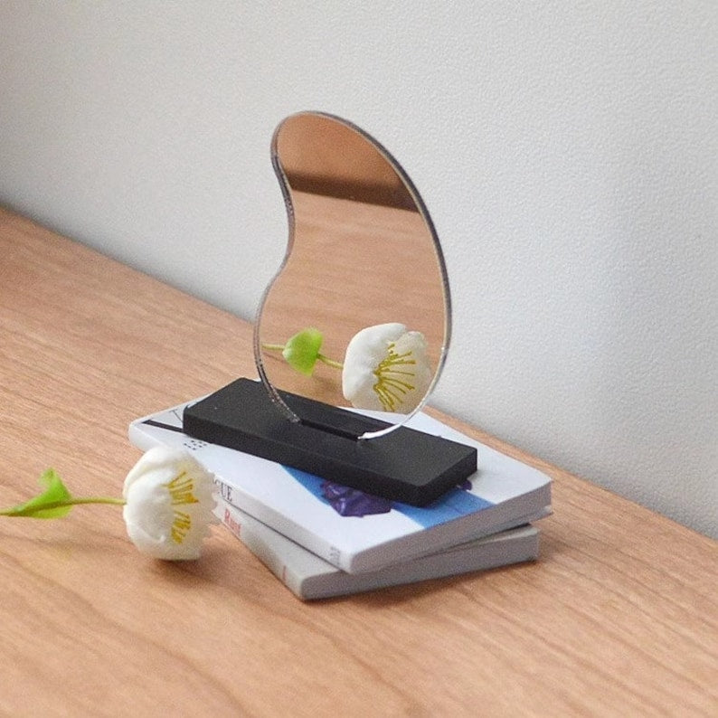 Miroir de maquillage miniature fait main à l'échelle 1:6, accessoire pour maison de poupée Blythe BJD OB11, jouet de bureau