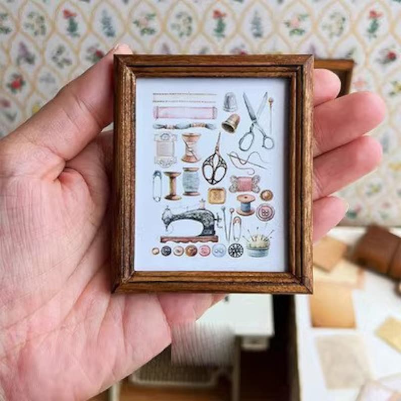 1:6 Scale Miniature Retro Decorative Painting Frame - Handmade Dollhouse Accessory for BJD, Blythe & Tailor Shop Models