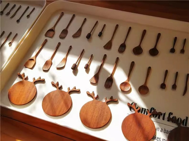 Juego de utensilios de cocina de madera en miniatura a escala 1:6 con tenedor, cuchillo, cuchara y cuchillo para mantequilla para accesorios de casa de muñecas BJD Blythe