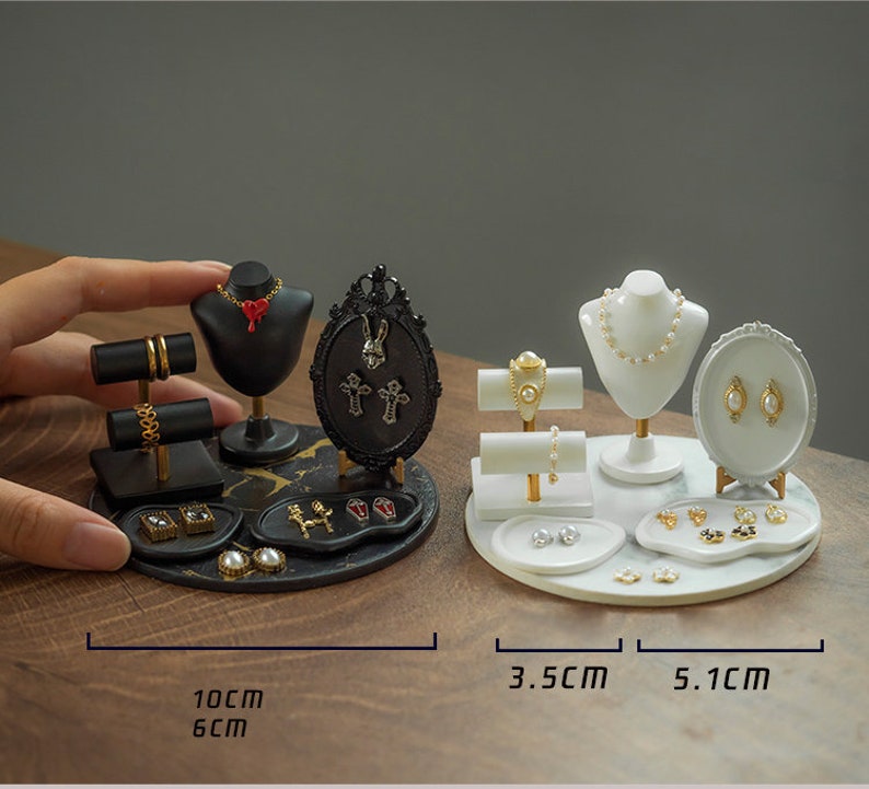 Juego de exhibición de joyas en miniatura a escala 1:6, accesorios para casa de muñecas, modelo de juguete de escritorio BJD Blythe
