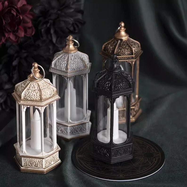 Lanterne magique hexagonale miniature à l'échelle 1:6, décoration rétro lumineuse pour maison de poupée BJD Blythe