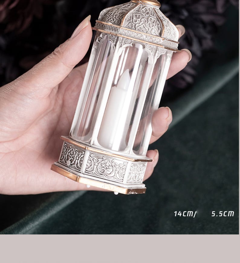 Lampe à vent hexagonale miniature magique rétro lumineuse à l'échelle 1:6 pour BJD Blythe, lanterne d'extérieur, accessoires de décoration pour maison de poupée