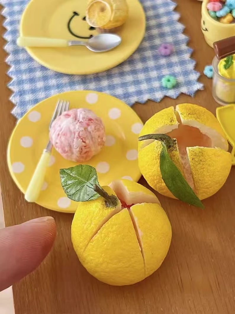 Miniature pour maison de poupée, échelle 1:6, mini simulation en argile, pastèque, kaki, citron, poire, pamplemousse, modèle BJD Blythe GSC, fruits, nourriture, jouet, accessoires