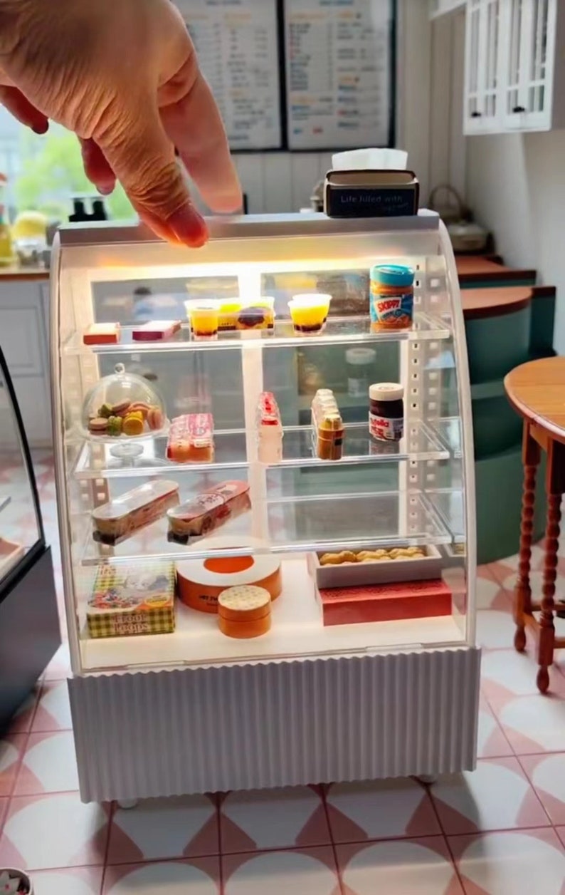 Mueble para tartas en miniatura a escala 1:6, para té de la tarde, postres, muebles de cocina para casa de muñecas, accesorios de almacenamiento en miniatura