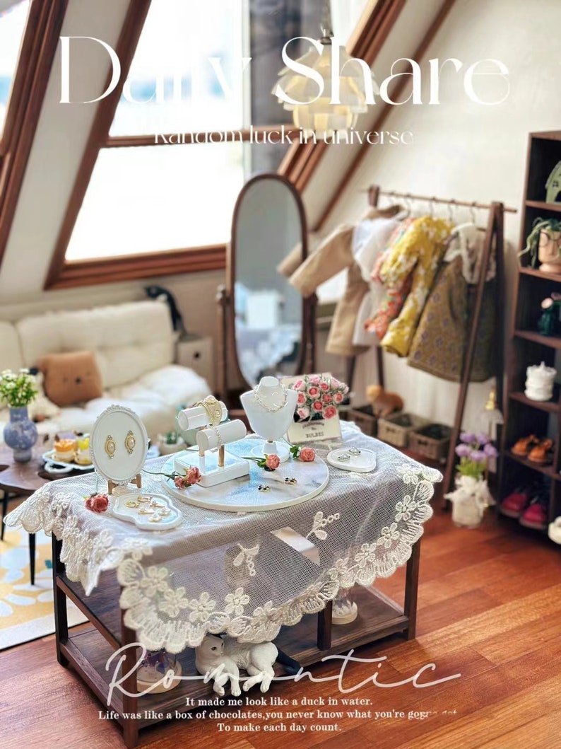 Juego de exhibición de joyas en miniatura a escala 1:6, accesorios para casa de muñecas, modelo de juguete de escritorio BJD Blythe