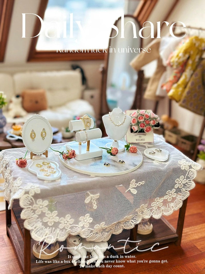 Juego de exhibición de joyas en miniatura a escala 1:6, accesorios para casa de muñecas, modelo de juguete de escritorio BJD Blythe