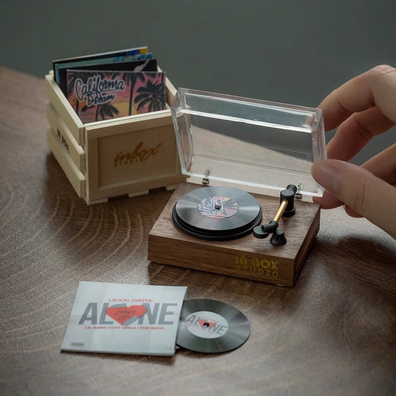 Ensemble de tourne-disque vinyle miniature et chandelier en métal à l'échelle 1:6, accessoires pour maison de poupée BJD Blythe