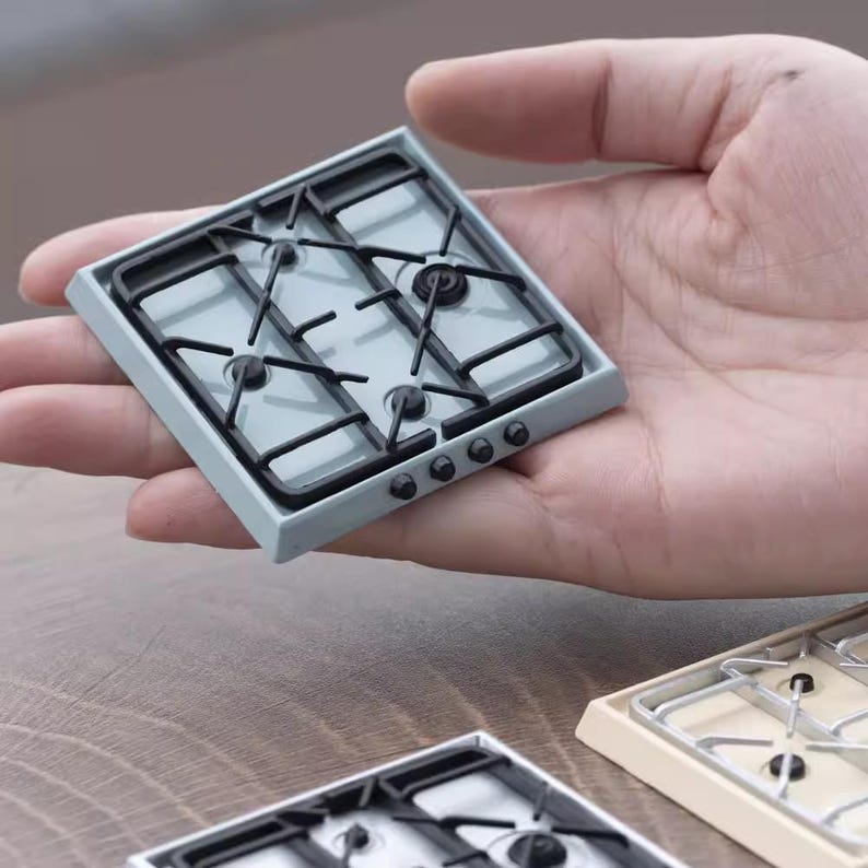 Juego de cocina de aleación en miniatura a escala 1:12: accesorios de cocina realistas para casa de muñecas con cocina de inducción y hervidor