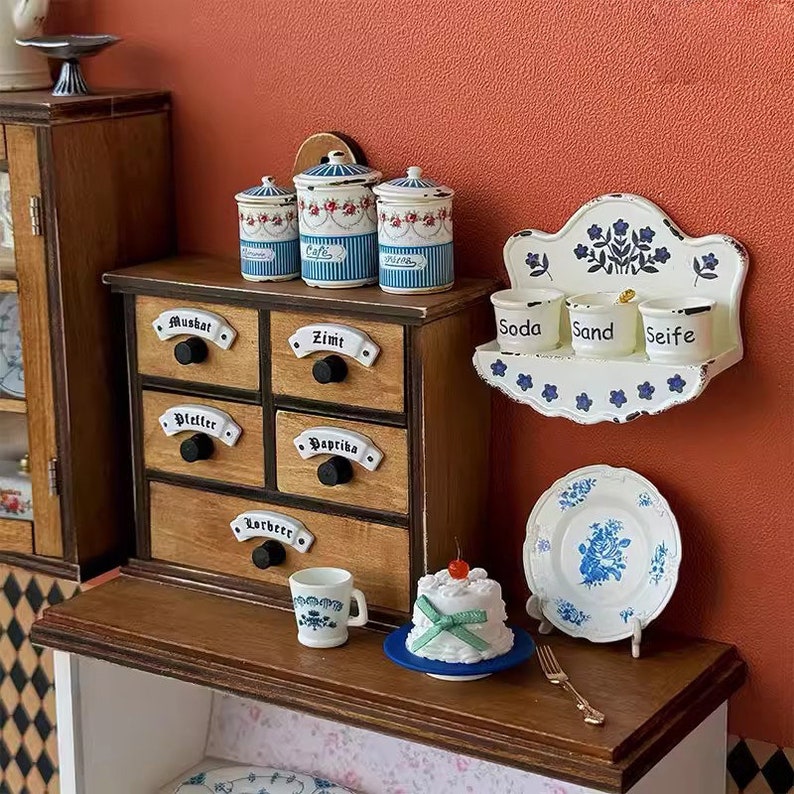 Estante de pared con armario de especias vintage en miniatura a escala 1:6 para casa de muñecas BJD Blythe, muebles y accesorios