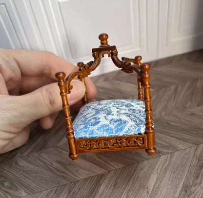 Armario de casa de muñecas en miniatura a escala 1:12, armario, piano tallado, silla suave, muebles en miniatura