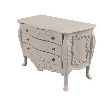 Meuble de buffet à tiroirs en bois sculpté blanc pour maison de poupée miniature à l'échelle 1:12