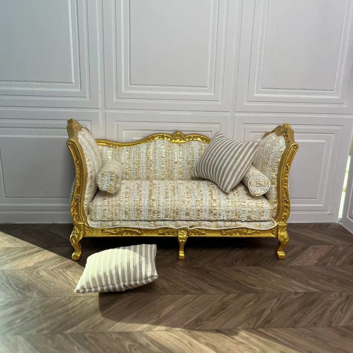 Mini Dollhouse Miniature Furniture Ob11 Golden Double/Single Sofa with Cushion
