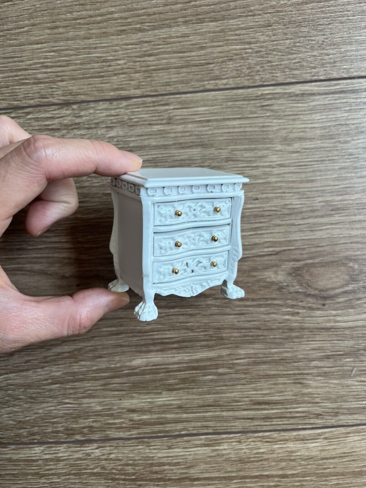 Miniature Furniture Versailles Bed Bedside Table Nightstand with Accessories
