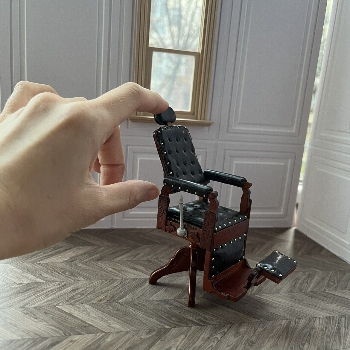Muebles en miniatura para casa de muñecas, silla de barbero, accesorios para Blythe y BJD. 