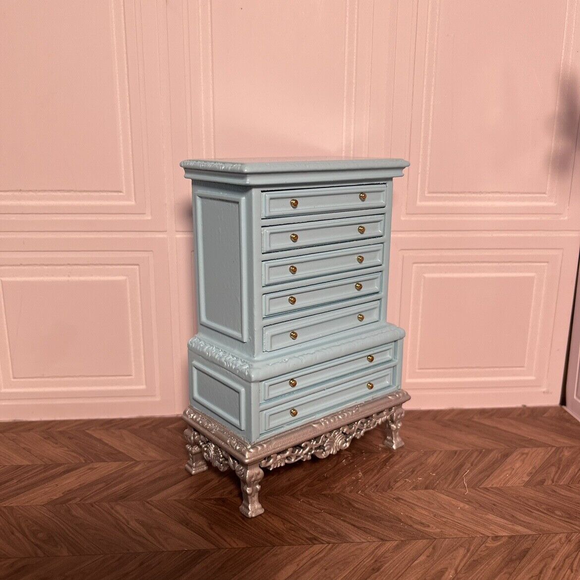 1:12 Retro European Classic Rare Blue Queen Mary House Miniature Furniture