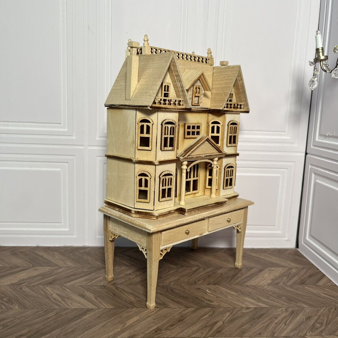Mini maison de poupée à l'intérieur d'une maison de poupée avec table 1:12 Ob11 Miniature Dollhouse Blythe