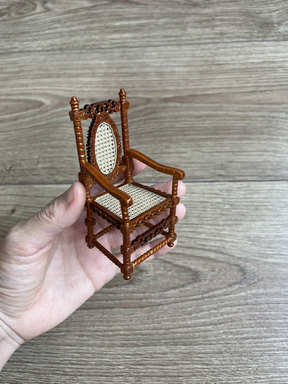 Miniature Furniture 1:12 Dollhouse Mesh Fine Hand Carving Walnut Armchair