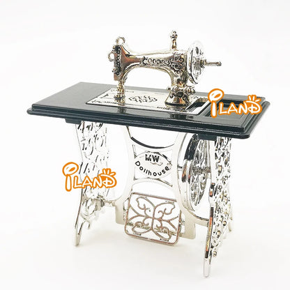 1:12 Scale Miniature Metal Silver Sewing Machine Dollhouse Furniture Accessory Decor Toy For Kids Girls Gift