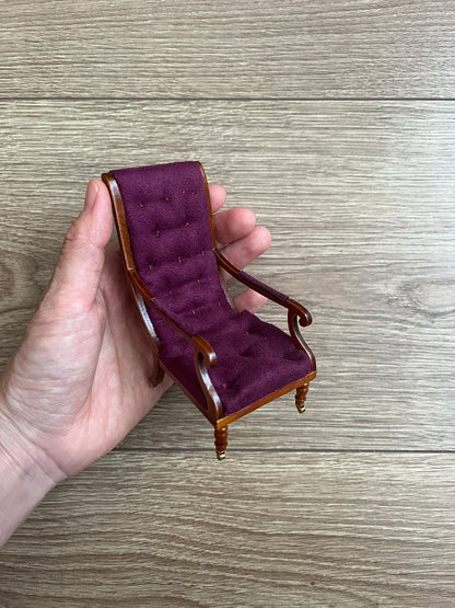 Aquí está el título SEO optimizado según tus pautas:

 Casa de muñecas en miniatura a escala 1:12, sillón reclinable para muñecas, espejo de tocador, modelo de muebles en miniatura