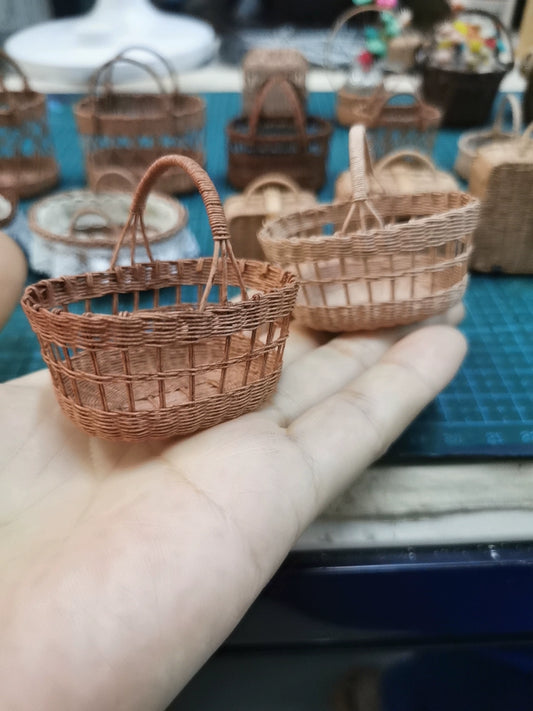 1:6 Scale Miniature Woven Basket Dollhouse Accessory For Blythe And Ob11 Dolls
