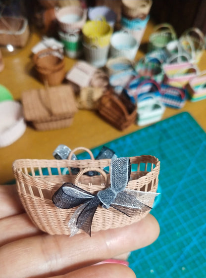 1:6 Scale Miniature Woven Rattan Crib Doll Bed For Blythe Ob11 Photography Props