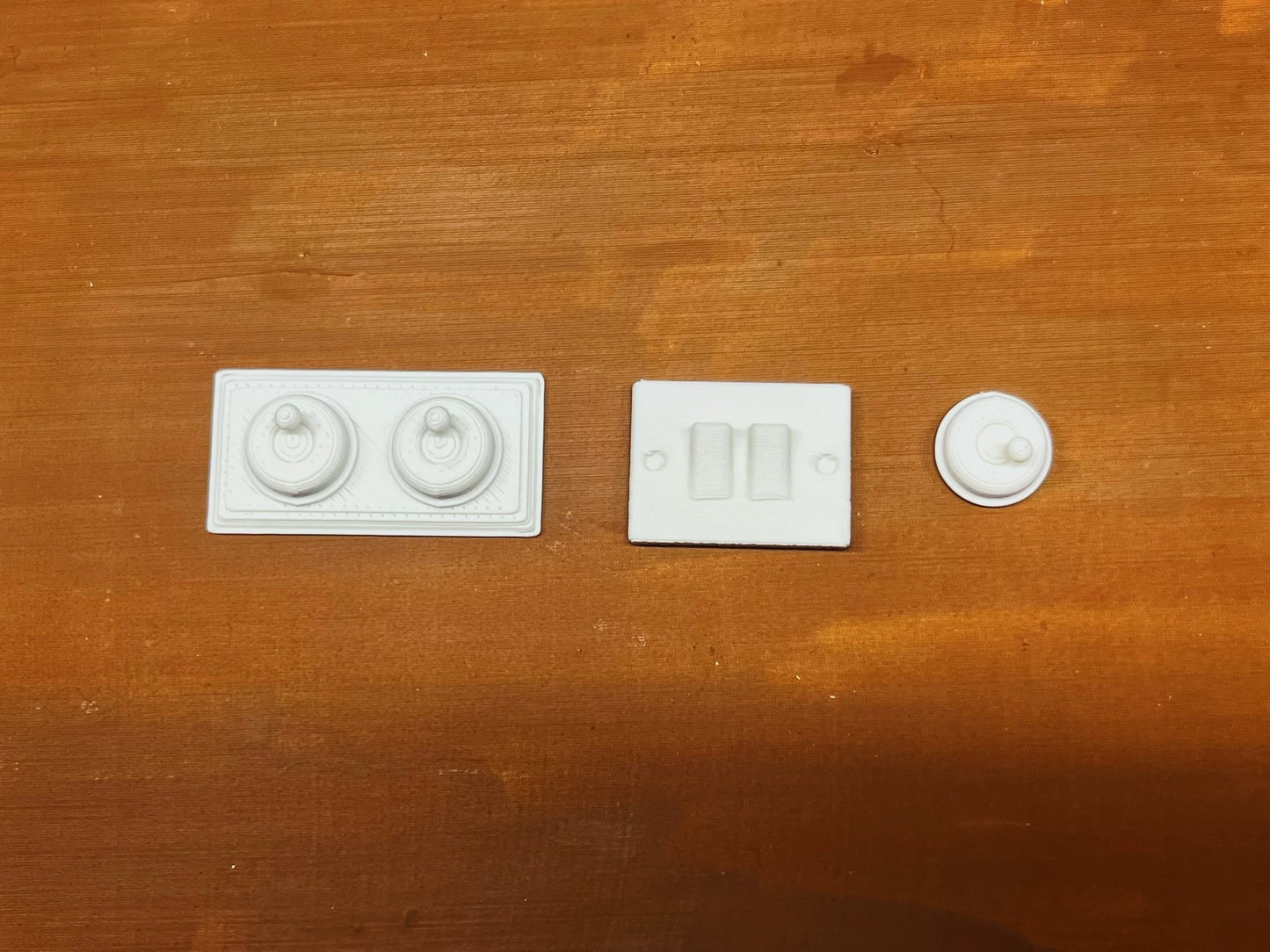 Interrupteur miniature à l'échelle 1:6 pour maison de poupée BJD, accessoires réalistes
