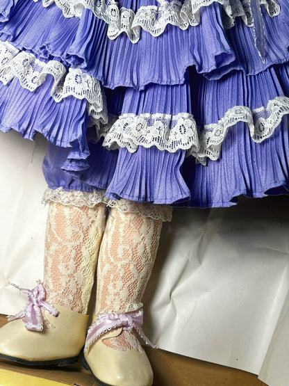 Muñeca de cerámica antigua
