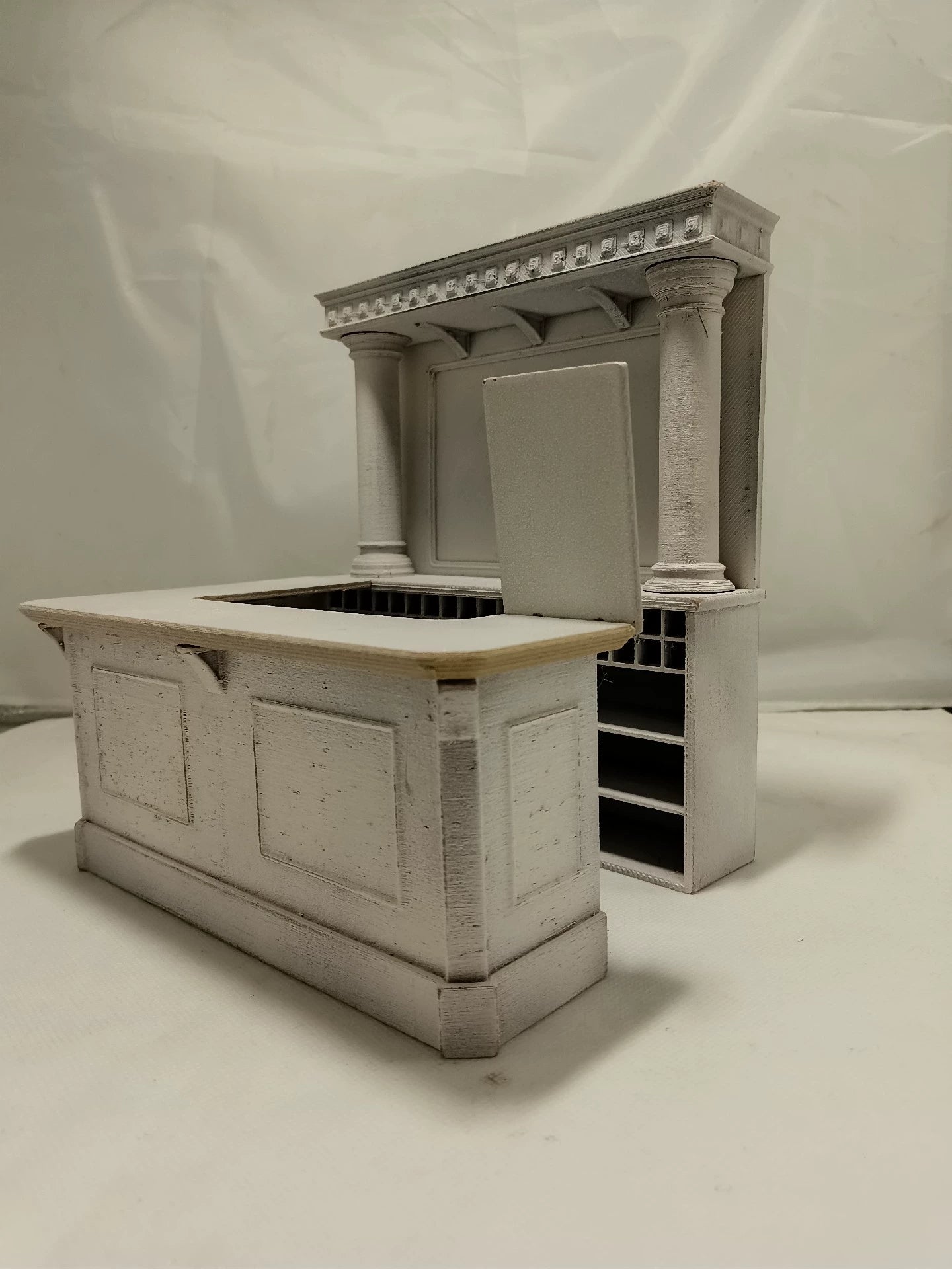 Barra de bar para casa de muñecas en miniatura a escala 1:12, muebles en miniatura para vino francés