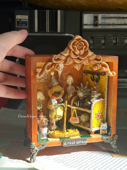 Casa de muñecas en miniatura Bear Gentleman, tienda de comestibles, muebles en miniatura hechos a mano