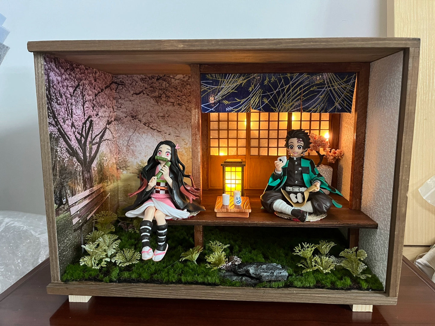 Caja de madera a escala 1:12, versión mejorada de techo de estilo japonés, muebles de casa de muñecas en miniatura