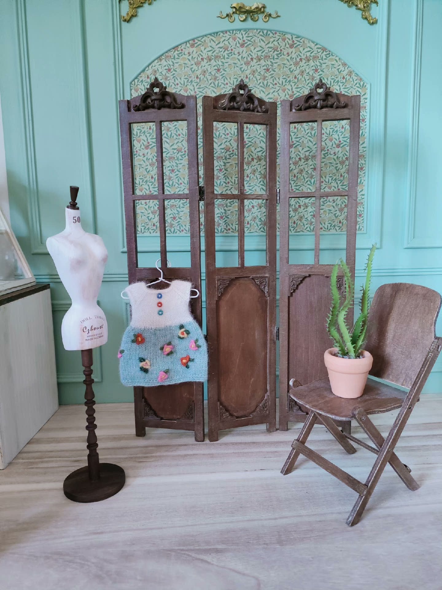 1:6 Scale Hand Carved Wooden Screen Miniature Dollhouse Furniture Antique White For Blythe Doll Photography