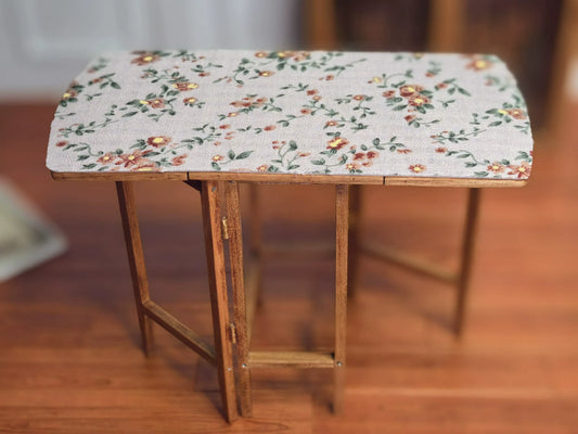 1:6 Scale Miniature Foldable Cherry Wood Table With Floral Tabletop For BJD Dollhouse Photography Accessory