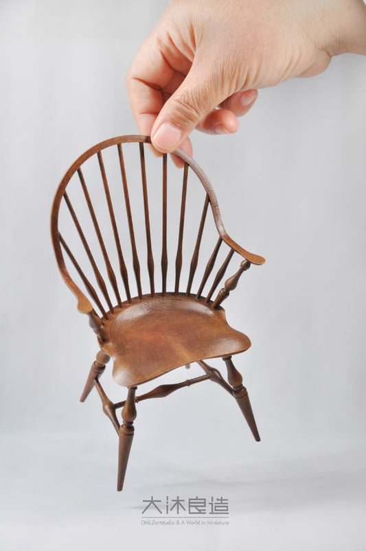Silla Windsor con respaldo a escala 1:6, muebles para casa de muñecas en miniatura