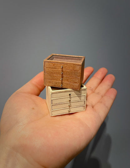 Vitrina con cajones en miniatura para muebles de casa de muñecas