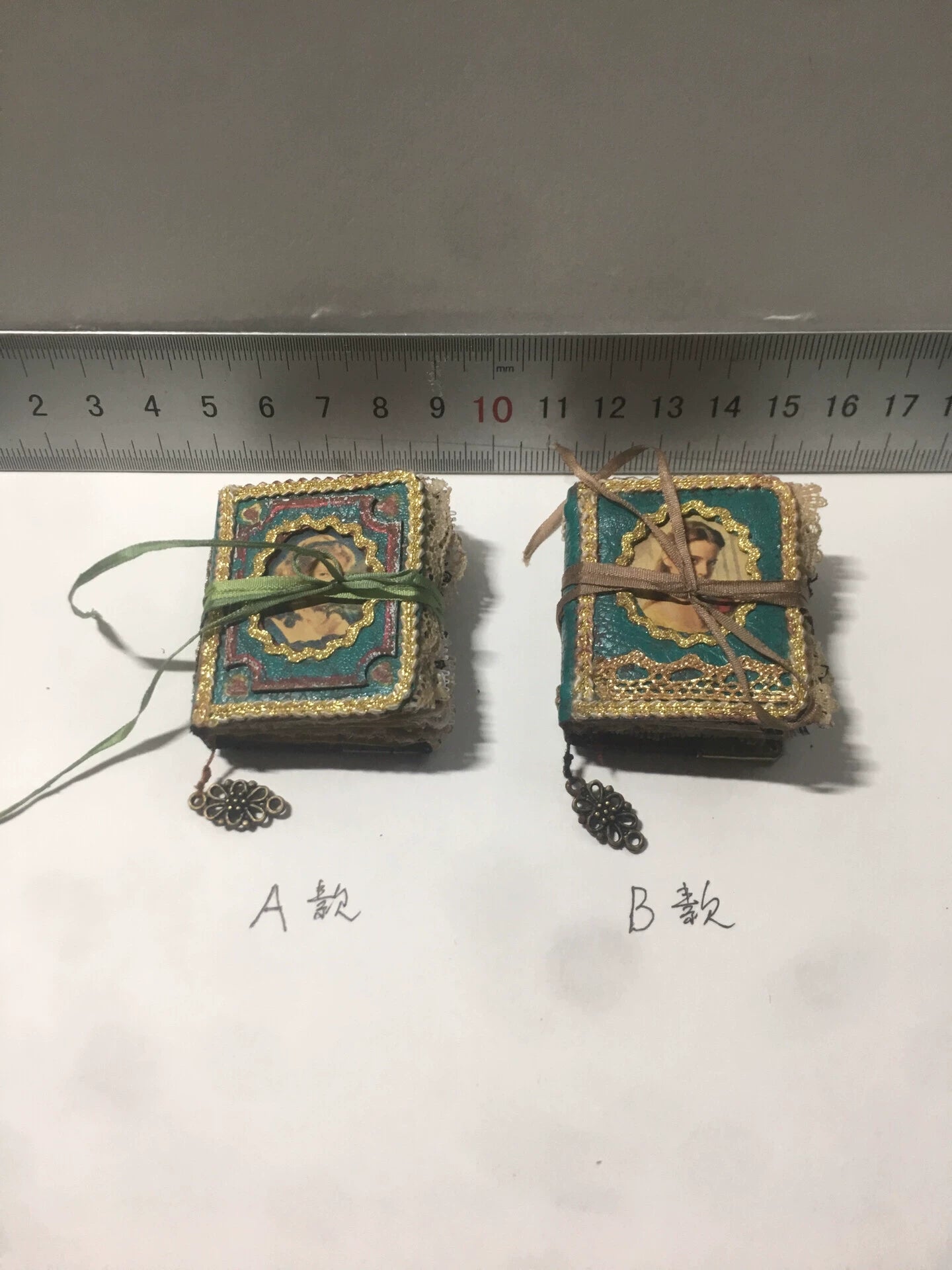 1:6 Scale Miniature Handmade Book Beauty And The Beast Notebook For Blythe Ob11 Dolls