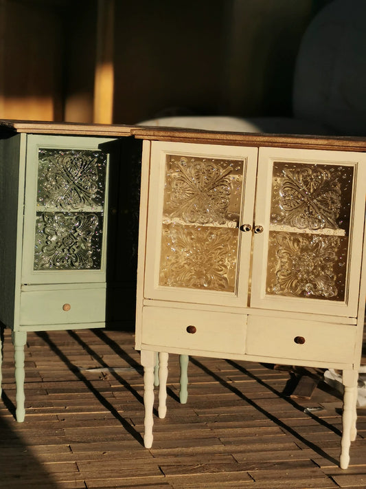 Meubles miniatures pour maison de poupée, échelle 1:6, armoire vintage en bois gaufré pour salle de jeux de poupées BJD Blythe