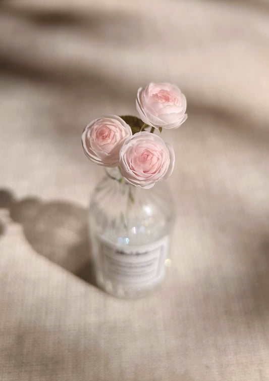Flor de arcilla rosa en miniatura a escala 1:12 para decoración de casa de muñecas BJD, accesorio Blythe