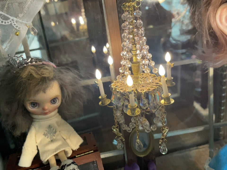 Lámpara de techo para casa de muñecas en miniatura a escala 1:12 con control remoto para muñeca Blythe