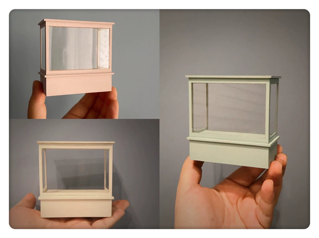 Meuble à gâteaux vintage miniature pour maison de poupée à l'échelle 1:12
