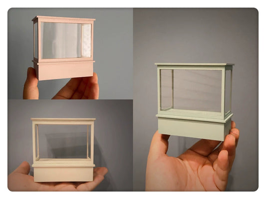 Meuble à gâteaux vintage miniature pour maison de poupée à l'échelle 1:12