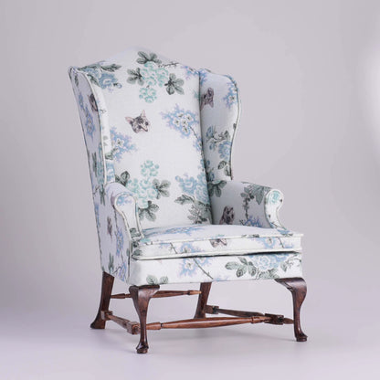 Fauteuil miniature vintage à l'échelle 1:6 pour maison de poupée
